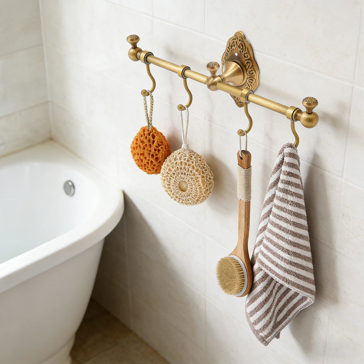 4 Hooks Bathroom Towel Rack, Clothes Hanger Garment Rack, Hat Holder Brass with Hooks for Toilets, Hotels Gold